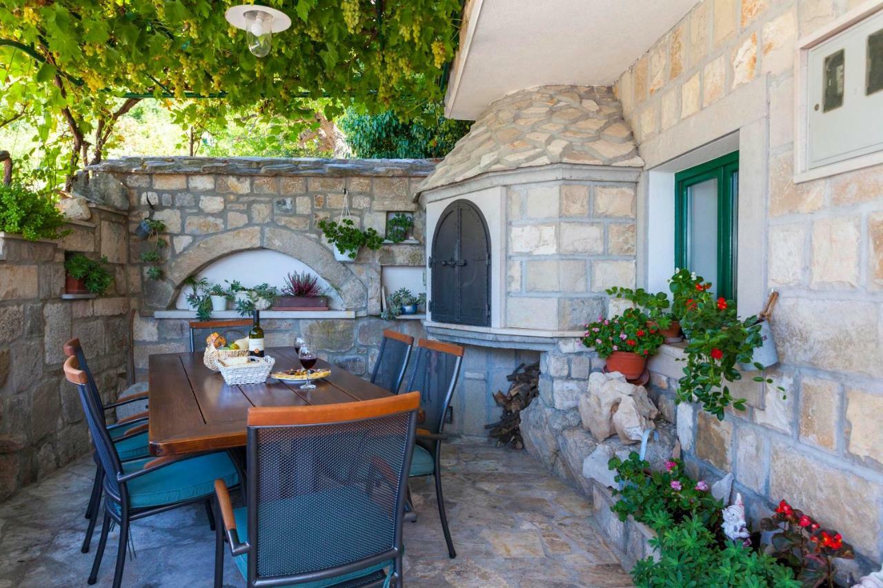 Holiday Home Lavanda Grubisic Tučepi Exterior foto